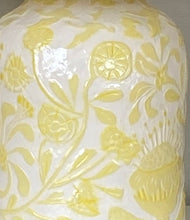 Load image into Gallery viewer, Geese Flight over the Garden Lampbase and Shade
